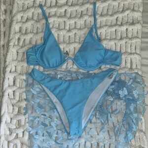 Bikini w Matching Skirt